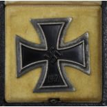 German Nazi Iron Cross 1st Class, maker marked '113', with deluxe fitted case