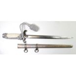 German Wehrmacht Officers dagger complete with scabbard, nickel plated, complete with portpee