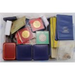 GB & World Coins etc, a plastic storage box full of material, silver noted including a Dorfman