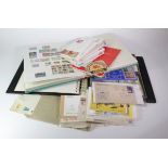 Cycling thematic collection in stockbook and album + loose. Comprehensive collection that has