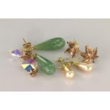 Four pairs of earrings with 9ct yellow gold fittings to include jadeite drops, faux pearl drops,