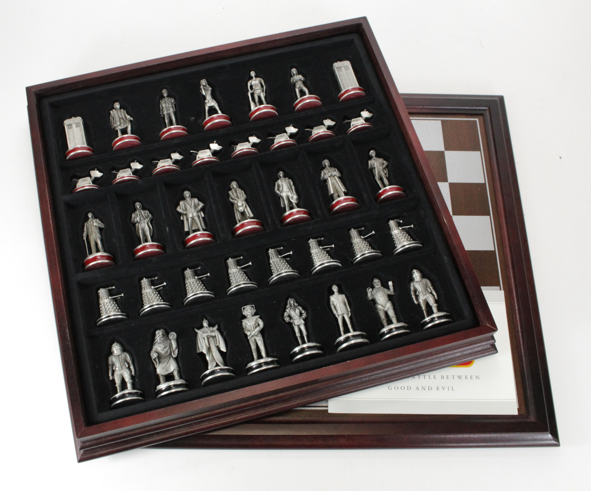 Doctor Who (BBC) chess set by the Danbury Mint, complete with original booklet, contained in