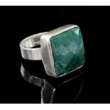 As new 925 Silver Emerald Gemstone Ring, size R