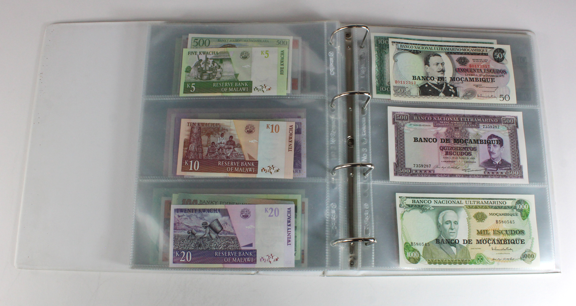 World, Africa (151) a superb collection of Uncirculated notes in an album, Algeria, Angola, - Image 33 of 44
