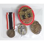 German Nazi badges 'Reichswettbewerb Fur Segflelugmodelle Wasserkuppe 26-29.5.39. Cau Baden badge.