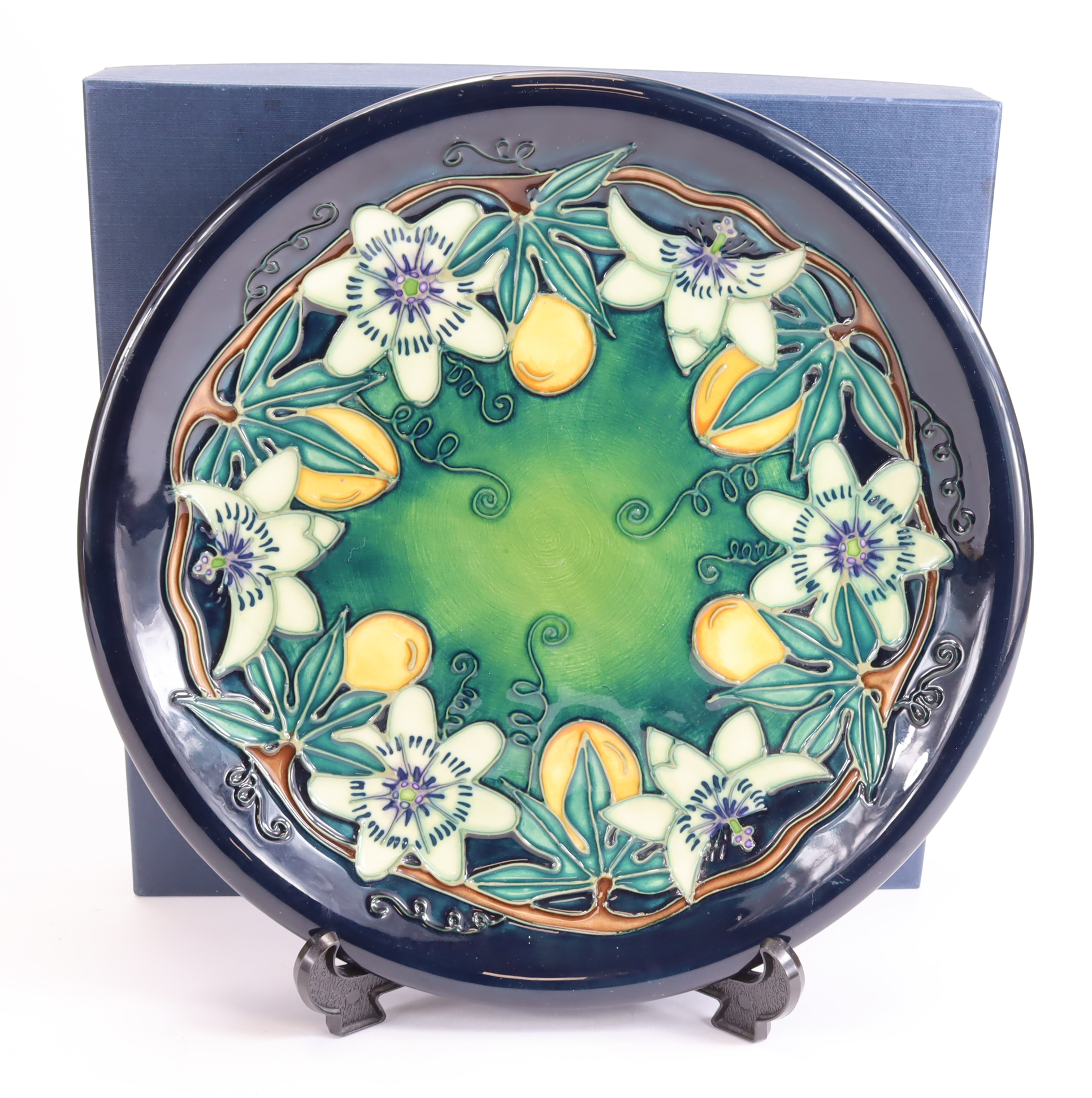 Moorcroft. 'Ring of Flower' Plate (1997). First Quality. Boxed. Dia approx. 26cm