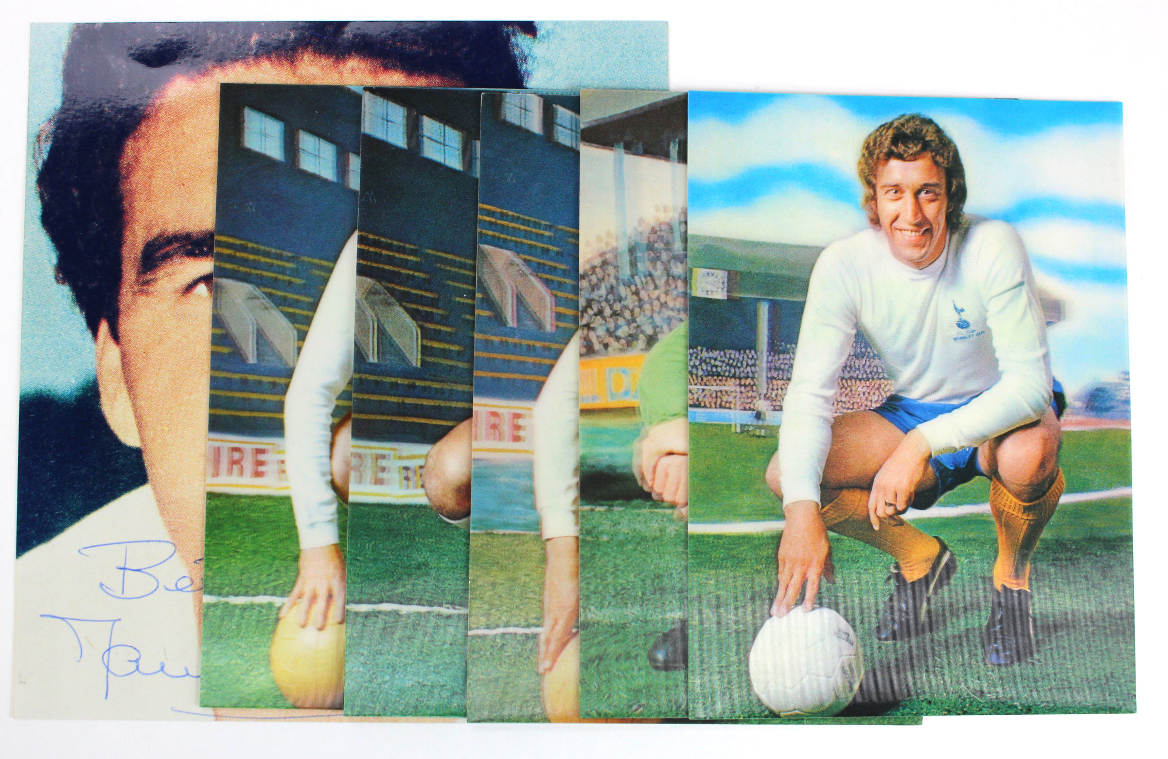 Football Tottenham interest - The Sun 3D Gallery of Football Stars (1972) Jennings England Mullery