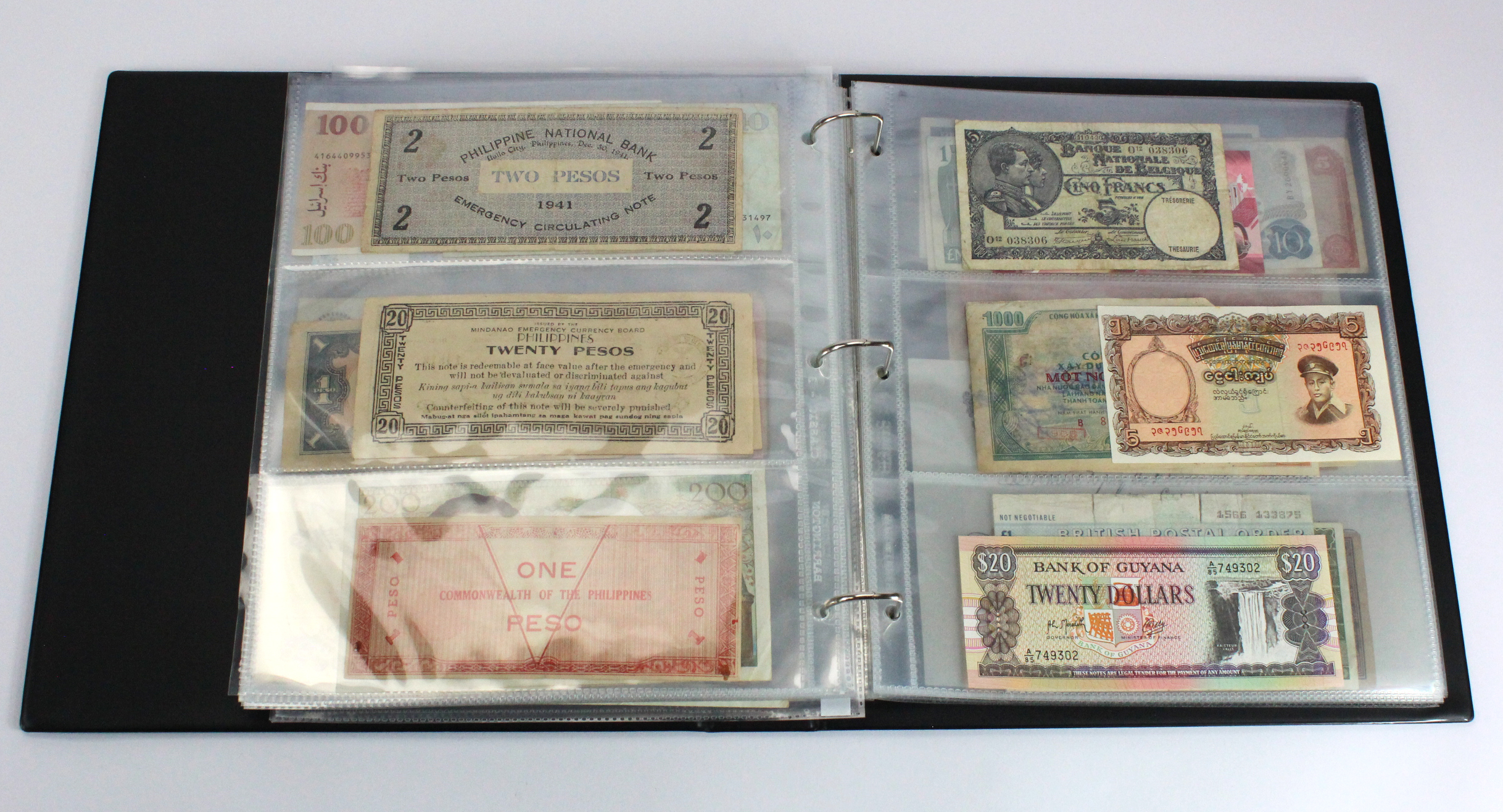 World (200), an interesting collection in Banknote album, Belgium, UAE, Japan, Malta, Belize, Bank - Image 30 of 41