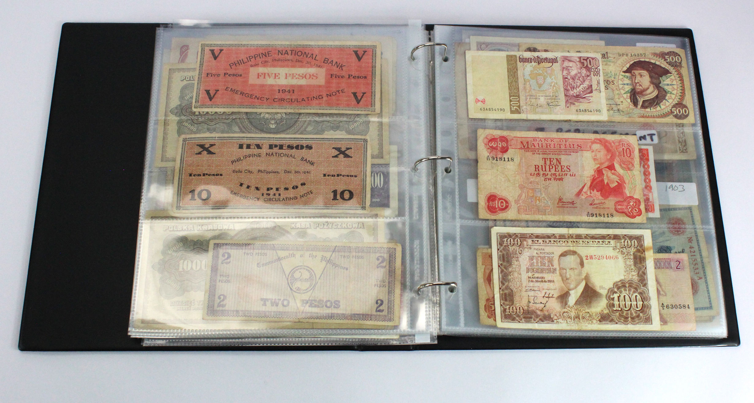 World (200), an interesting collection in Banknote album, Belgium, UAE, Japan, Malta, Belize, Bank - Image 19 of 41