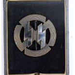 German SS Sports Proficiency badge, maker marked, in SS fitted case