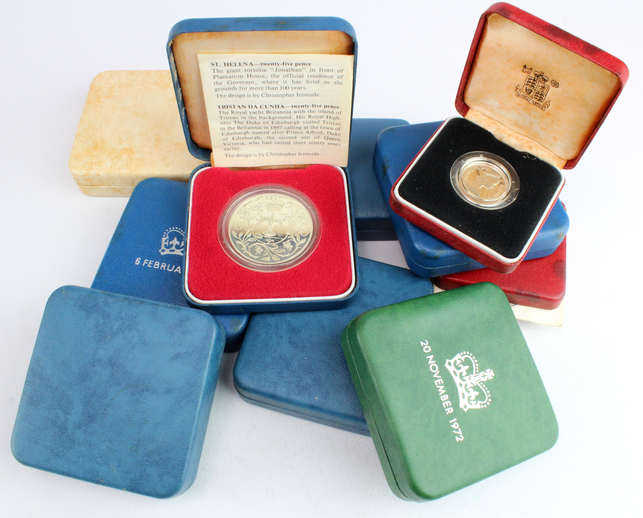 GB Royal Mint cased: Silver Proof Crowns (7), and Silver Proof £1 coins (3)