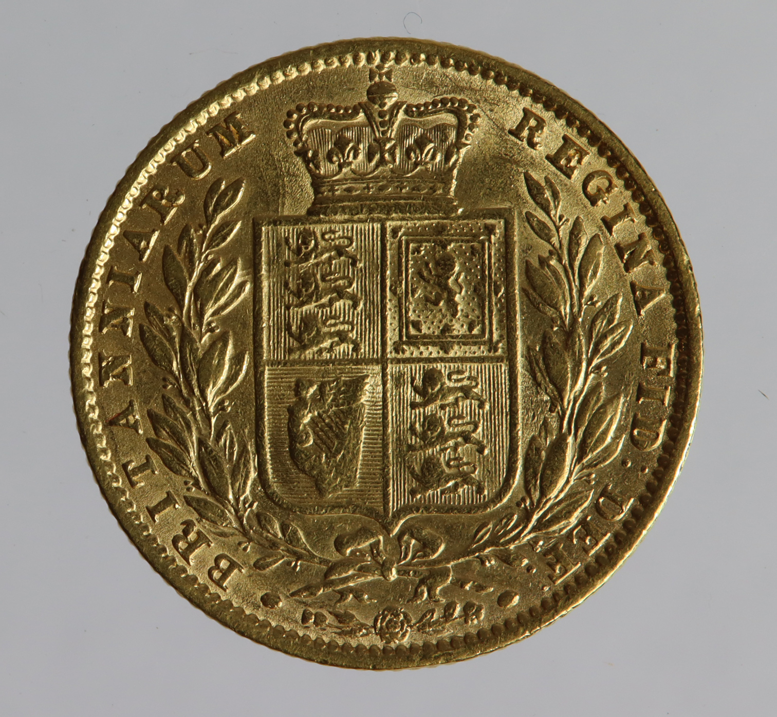 Sovereign 1862 wide date, cleaned nVF - Image 2 of 2