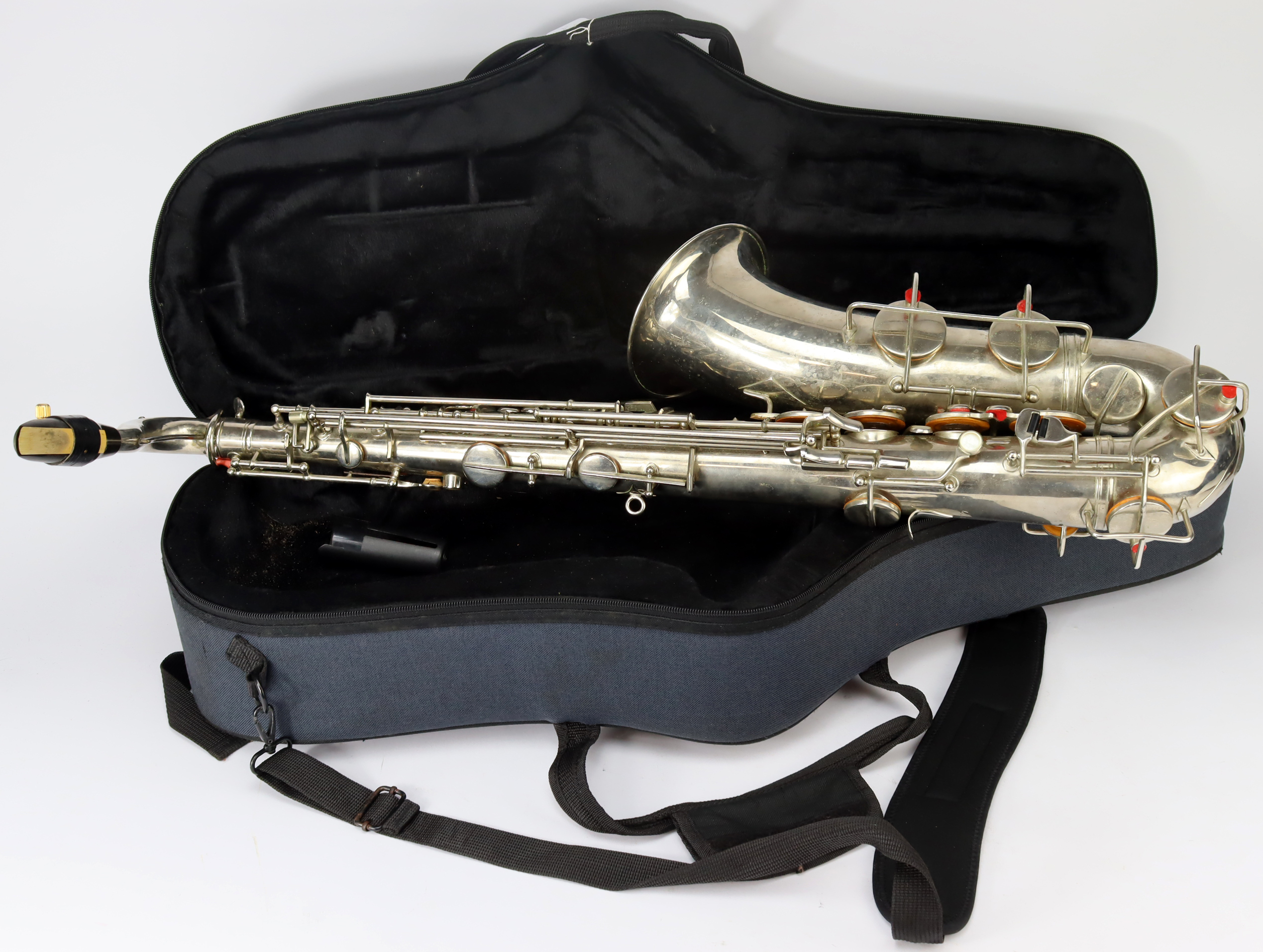 Weltklang saxophone, 'no. 9177', contained in a fitted case