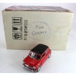 Franklin Mint 1:24 scale 1967 Morris Mini Cooper 'S', with certificate of authenticity, contained in