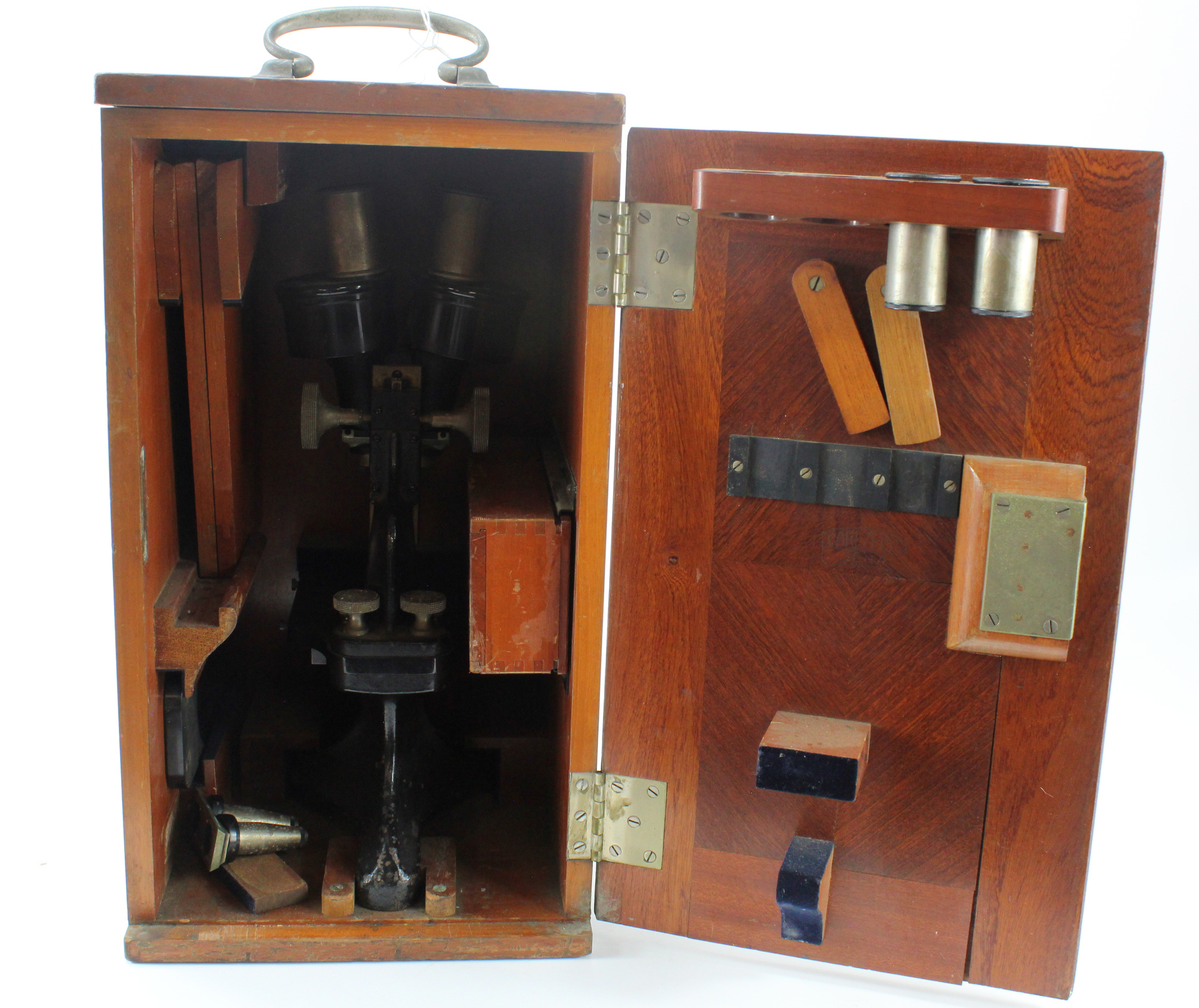 Carl Zeiss Jena microscope (no. 63782), contained in original fitted case
