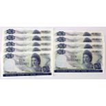 New Zealand 10 Dollars (9) issued 1977 - 1981, portrait Queen Elizabeth II at right, signed H.R.