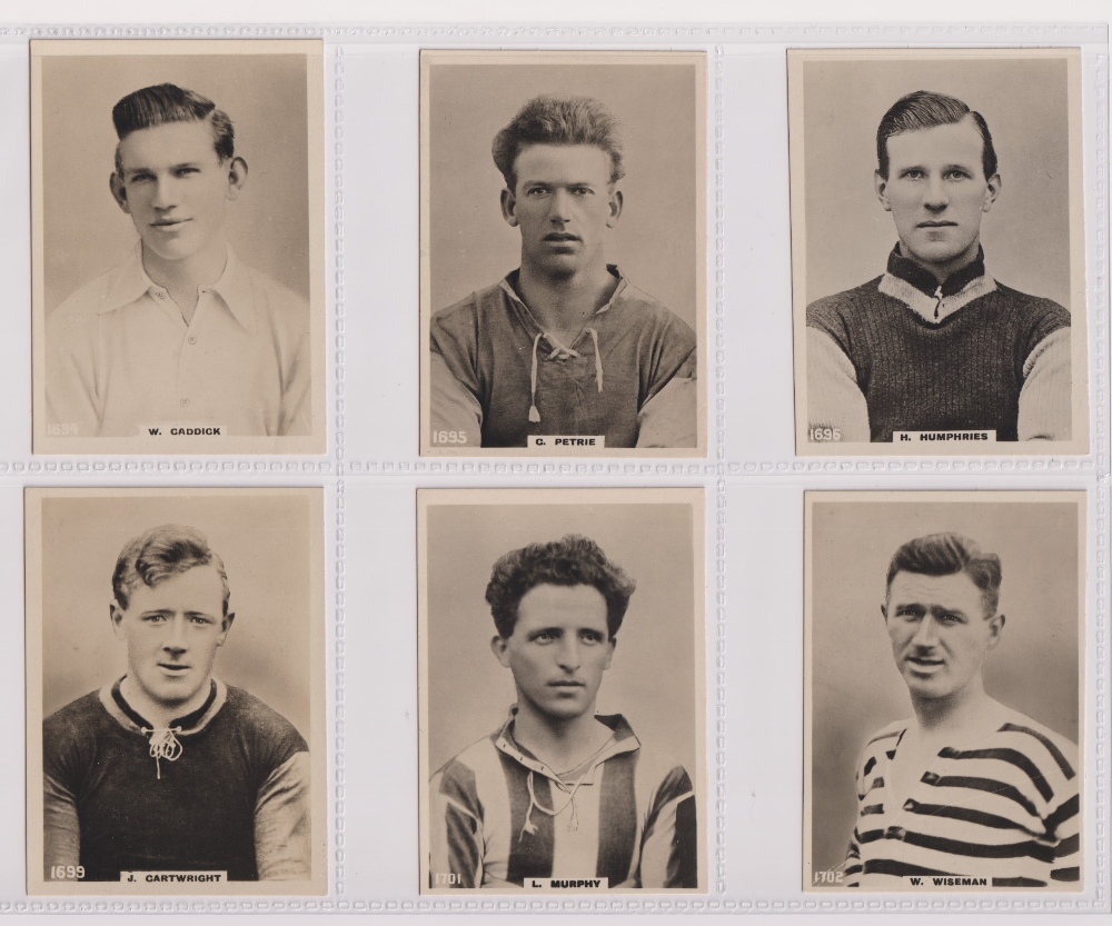Cigarette cards, Phillips, Footballers (all Pinnace back), 'L' size, 36 different cards, numbered - Image 3 of 6