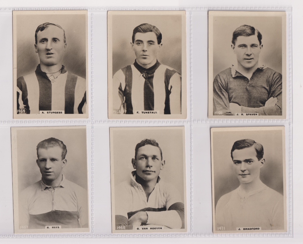 Cigarette cards, Phillips, Footballers (all Pinnace back), 'L' size, 36 different cards, numbered - Image 4 of 6