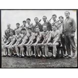 Football autographs, Everton FC, superb b/w photo, approx. 12" x 9", showing the Everton FA Cup
