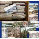 Postcards, a collection of approx. 800 mainly UK topographical cards published by Valentines and