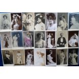 Postcards, Theatre, a collection of approx. 130 cards of Edwardian Actors & Actresses, inc.