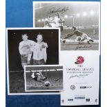Autographs, Football, Gordon Banks, Stoke City & England, 4 signed items, two 8" x 10" b/w photos,