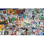 Trade cards, Football, accumulation of approx. 600 cards & stickers, various issuers inc. Chix,