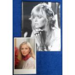 Autographs, CHARLIE’S ANGELS – Farrah Fawcett - American actress and fashion model, famous for her