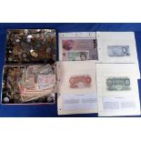 Coins & banknotes, heavy quantity (approx 12kg) of World coins, various ages (no silver noted), sold