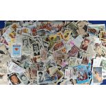 Trade cards, accumulation of 1500+ loose cards from many different issuers & series inc. Mars,