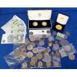 British Coins and Bank Notes, approx. 50 assorted British coins to include silver 3ds, farthings,