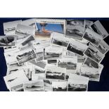 Photographs, Aviation, approx. 300 b/w 5.5 x 3.5" images, civil, military and commercial aeroplanes,