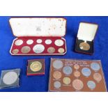 Coins, GB, selection, proof set of 1953 Coronation coins in case of issue, a QE 11 Coronation