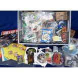 Giveaways and Advertising, a large quantity (100s) of modern giveaways, advertising and toys to