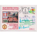 Football autographs, a Manchester United Museum Souvenir Cover signed by 7 United greats, Sir Matt