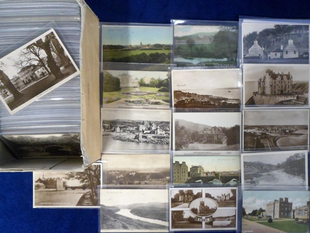 Postcards, a collection of approx. 400 sleeved cards of Scotland, with street scenes, scenic