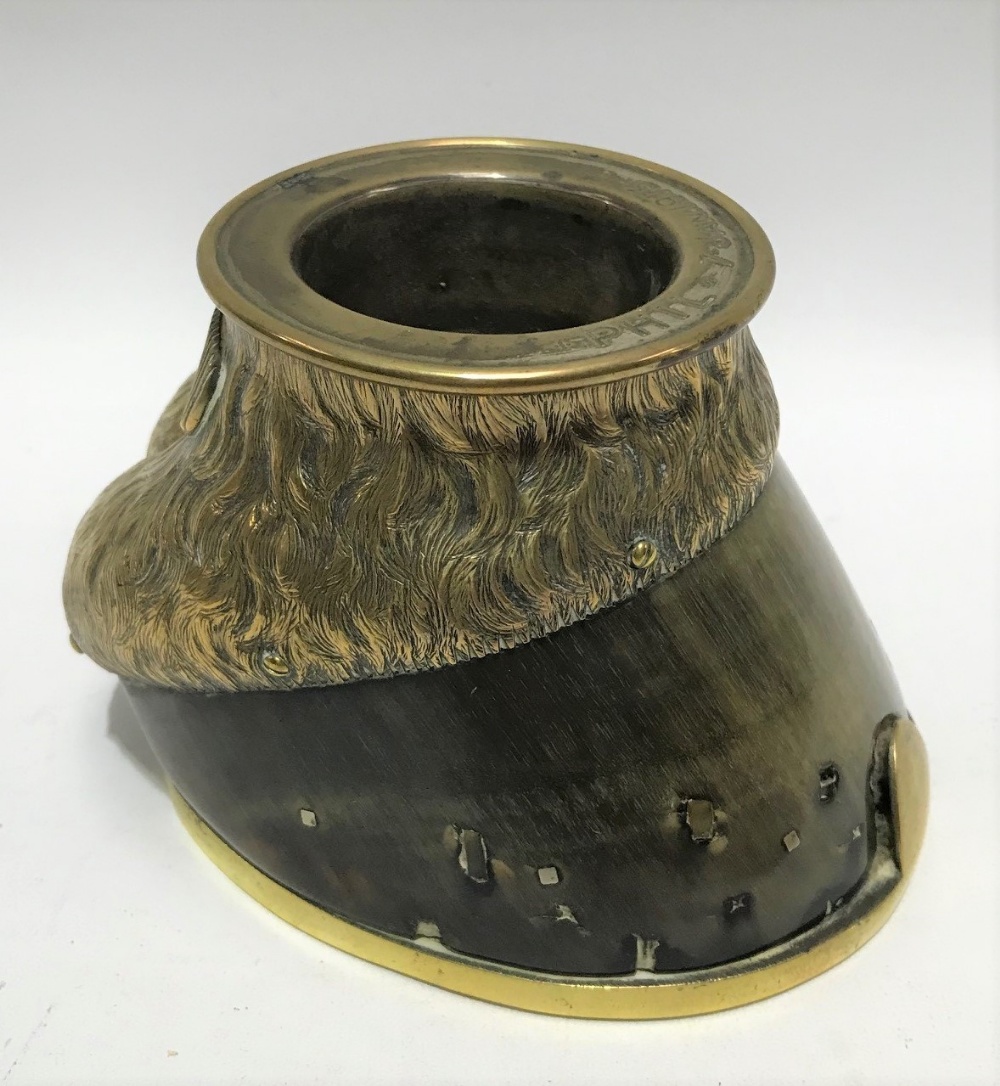 An early 20th century brass mounted horse hoof ashtray, the rim inscribed 'Phil 7 Jan 1913', with - Image 3 of 3