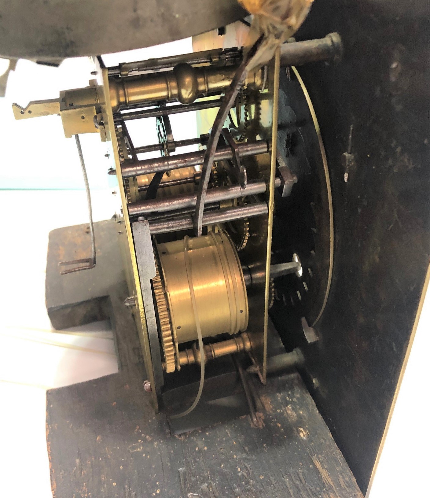 Eight day longcase clock with 11in brass dial and with chaptering signed WM Abbott, Sarson Fecit and - Image 4 of 8