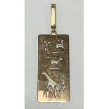9ct gold South African pendant of rectangular form pierced with hunters and animals, length
