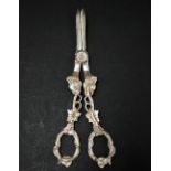 A pair of modern Victorian style grape scissors, London 1970, weight 2.75oz approx.