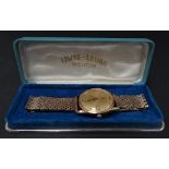 A 9ct. gold gentlemans automatic bracelet wristwatch by Favre-Leuba, the 24mm champagne dial