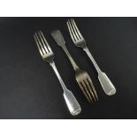 A set of three William IV silver Fiddle pattern table forks by Charles Boyton I, London 1836, weight