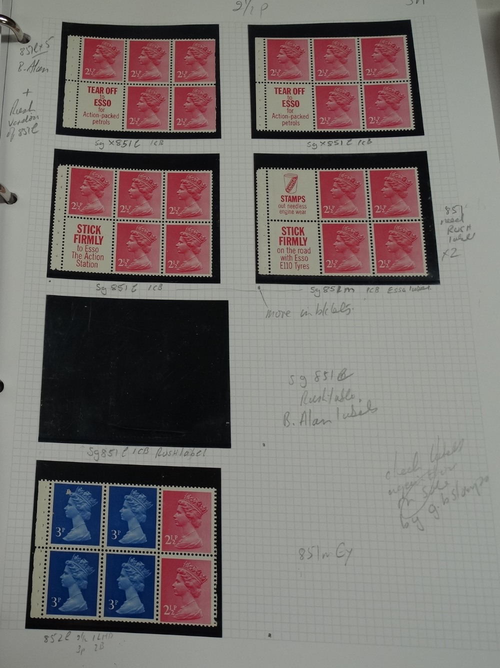 Great Britain in a red and a white album, mainly unmounted Machins in blocks with booklets, - Bild 3 aus 7