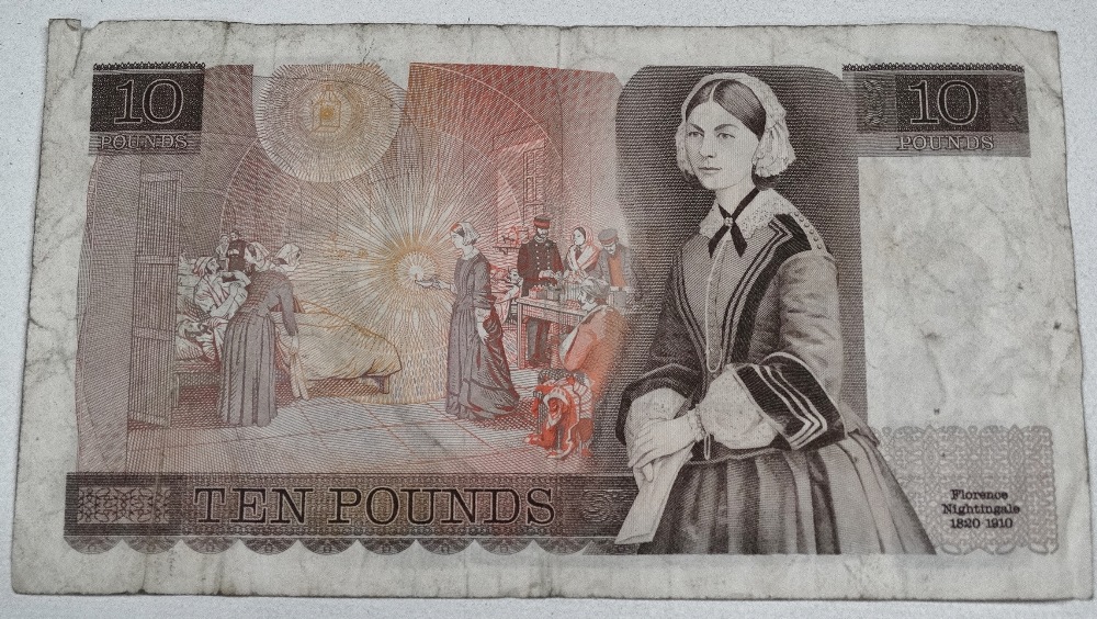 A Queen Elizabeth II Page ten pound note. - Bild 2 aus 2