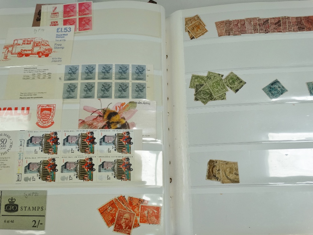 A box of British and foreign stamp albums. - Bild 2 aus 3