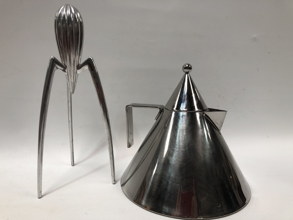 A retro stainless steel kettle by Alessi, height 22cm, together with an Alessi lemon squeezer (2).