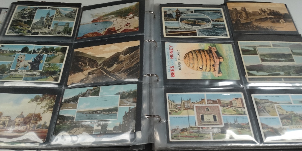 A postcard album containing a quantity of mailing and view novelty postcards, mainly topographical - Bild 5 aus 5