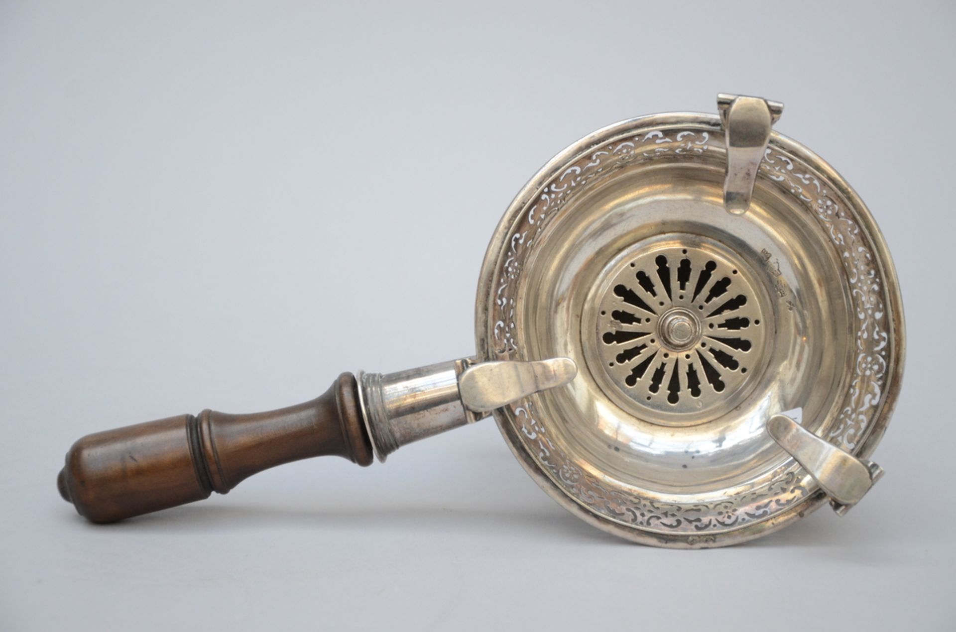 A silver brazier, Valenciennes 1755 (14x17cm) (*) - Image 2 of 4