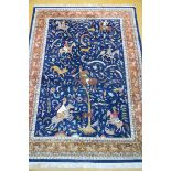 Large wool carpet 'the hunt' (380x260 cm)