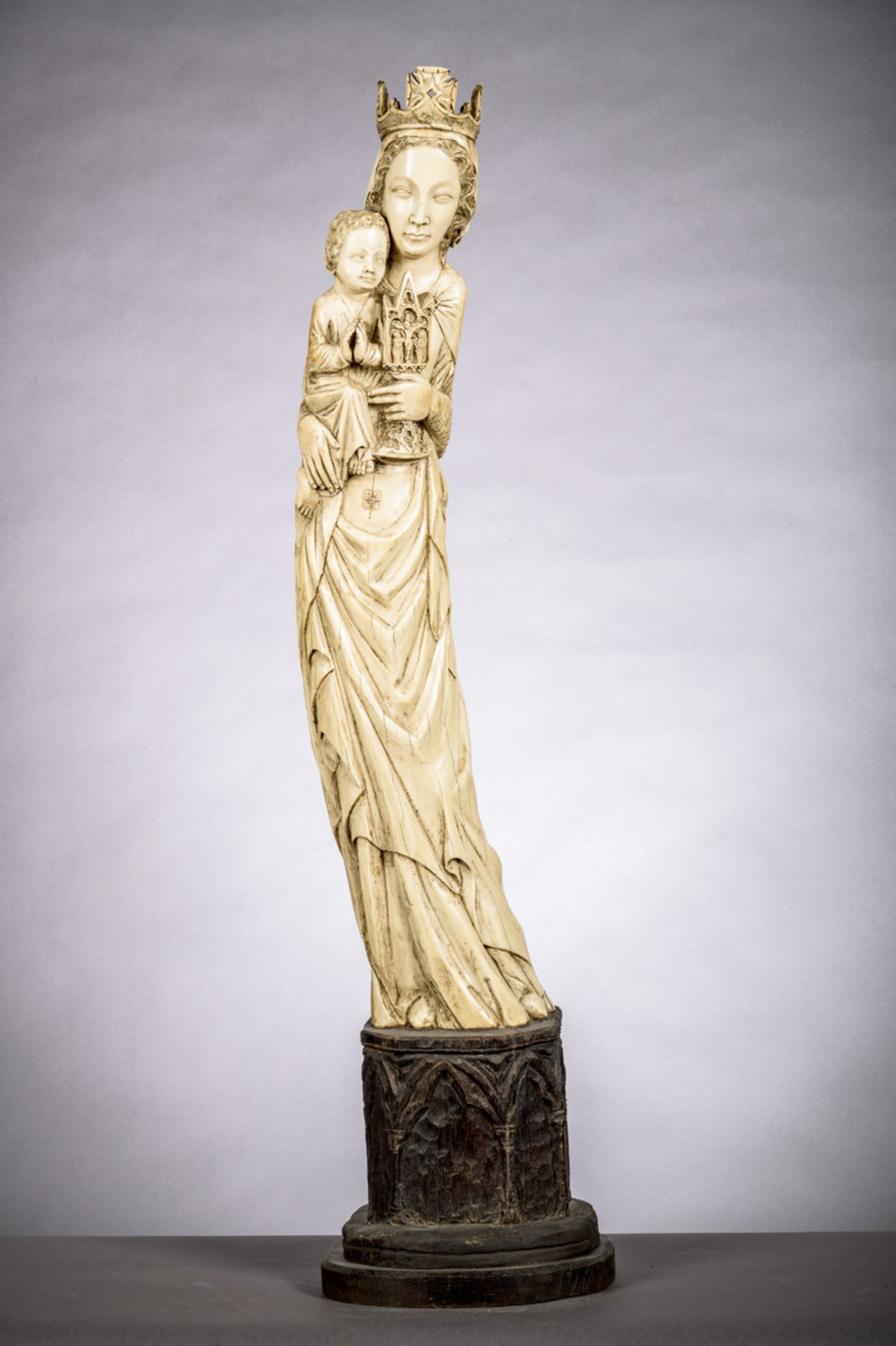 Large Gothic revival Madonna in ivory, 19th century (79 cm)